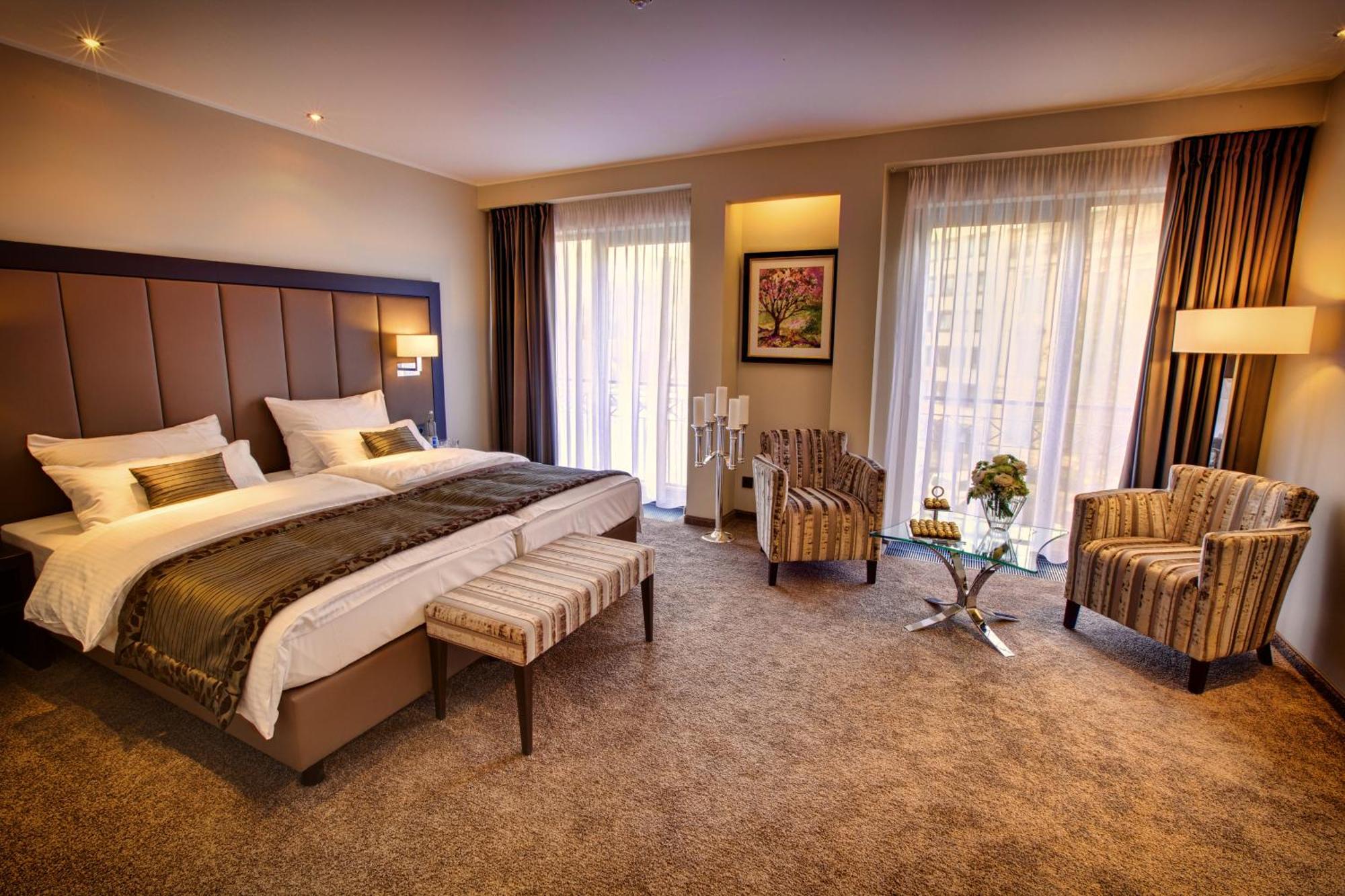 Hotel Favor Koenigsallee Dusseldorf