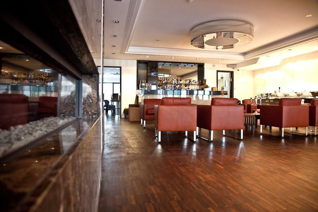 Hotel Favor Koenigsallee 4*