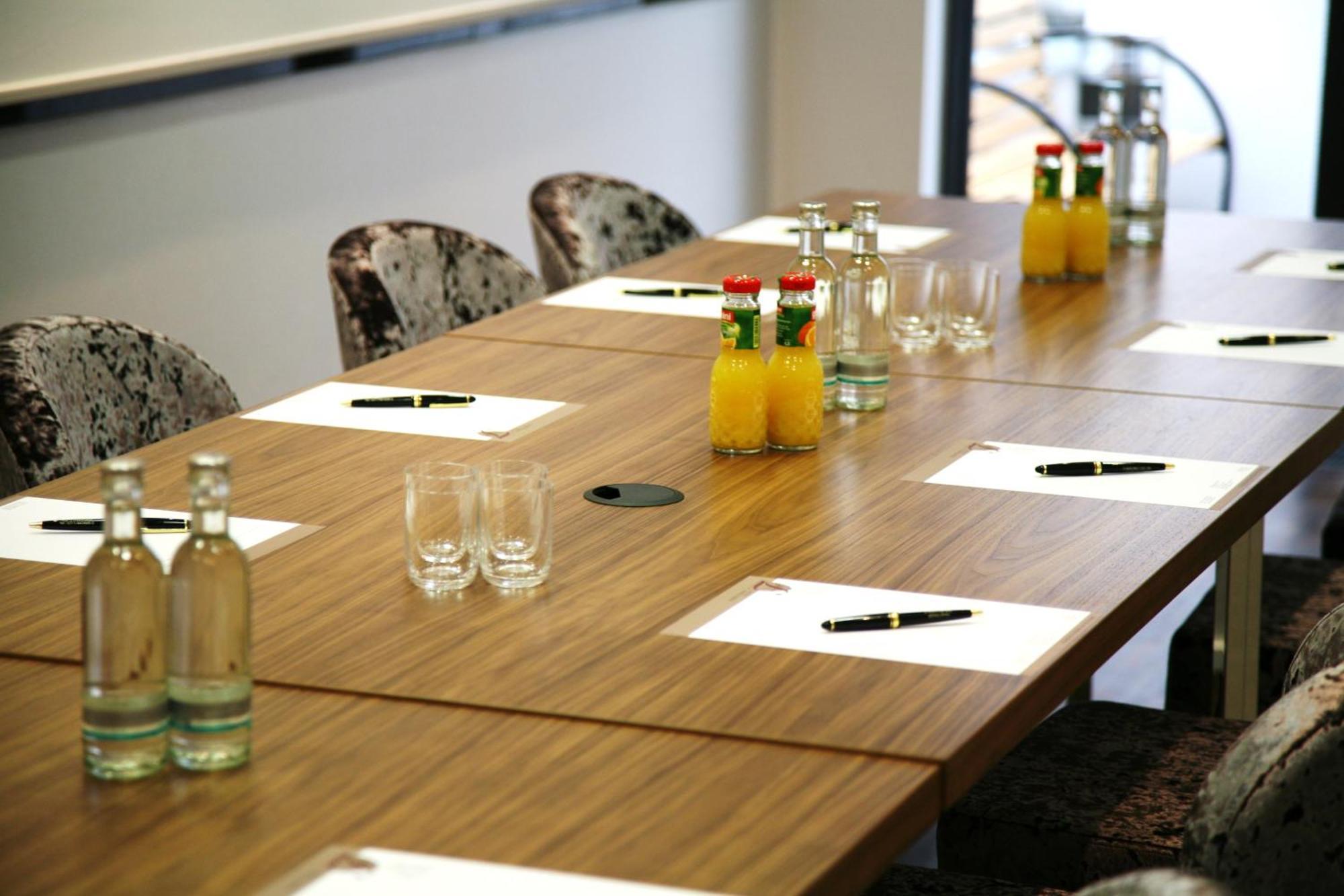 Favor Koenigsallee Dusseldorf