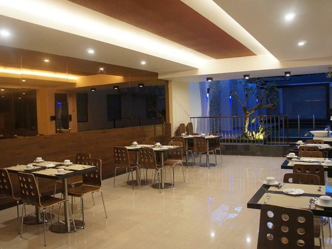 Favor Koenigsallee Dusseldorf