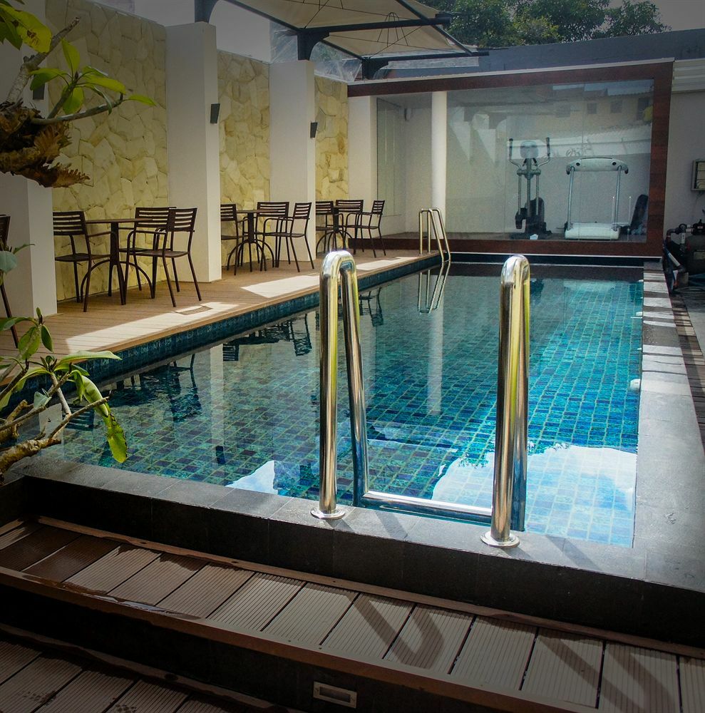 Favor Koenigsallee 4*