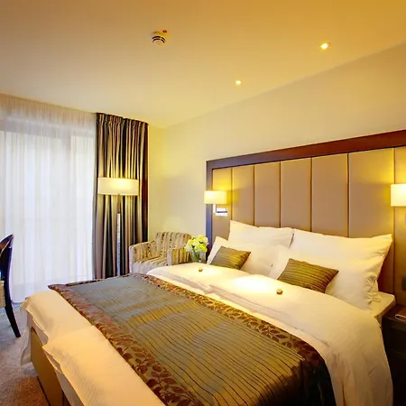 Favor Hotel Düsseldorf